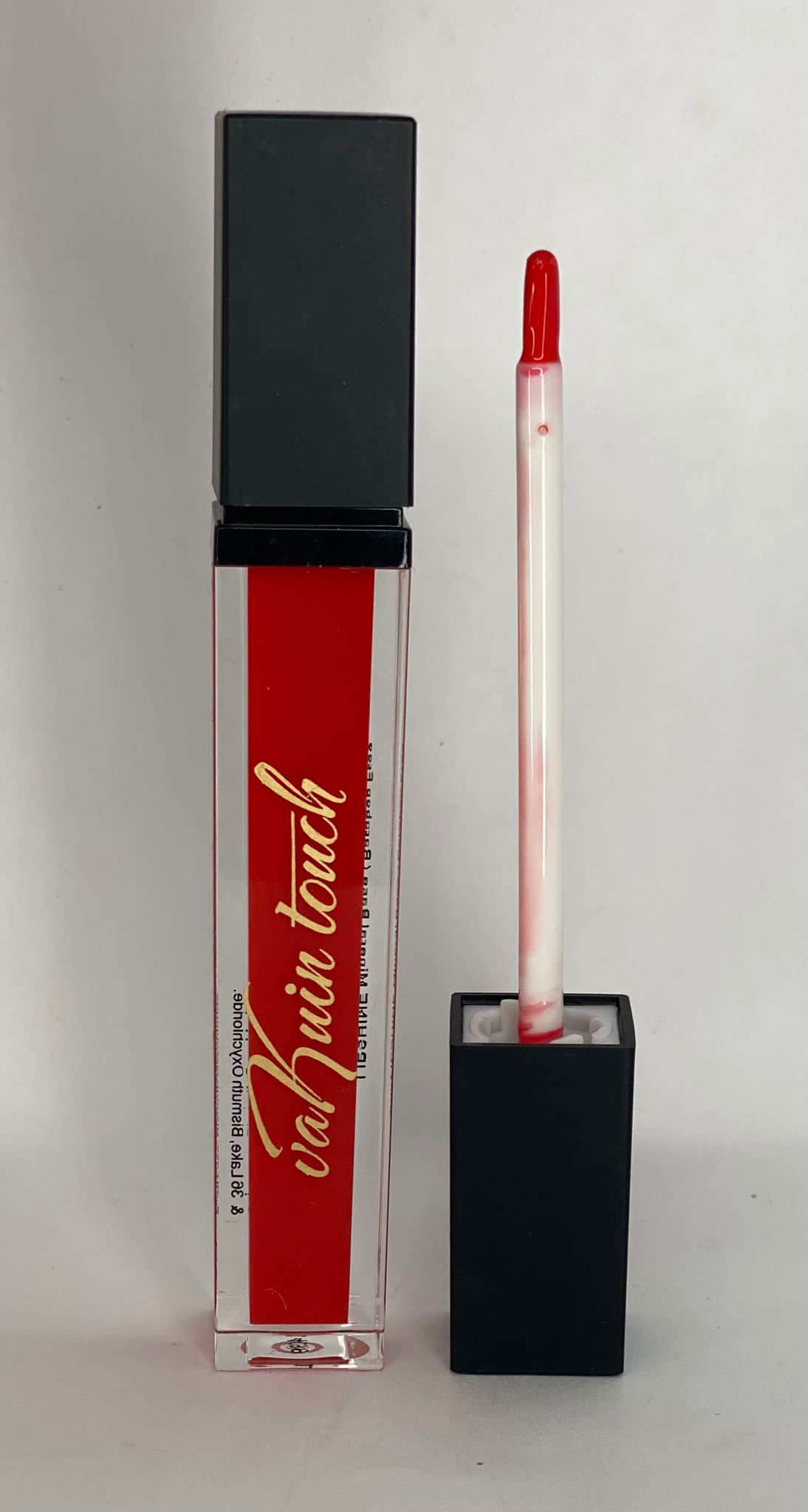 RED APPLE -XIO XIO Lip Gloss Collection